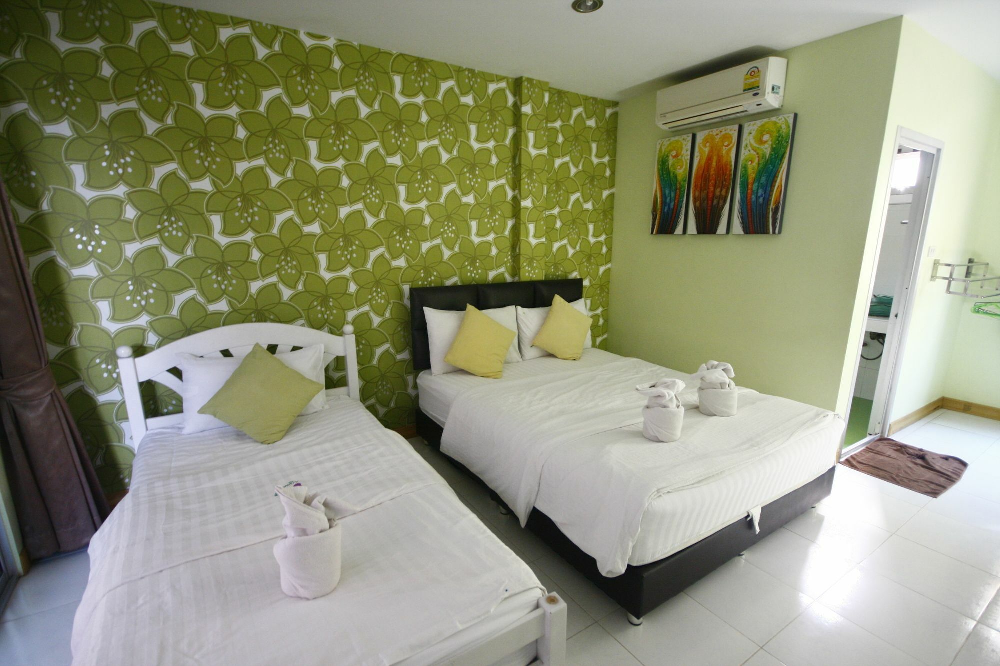 Tawaen Beach Resort Koh Larn Exterior foto
