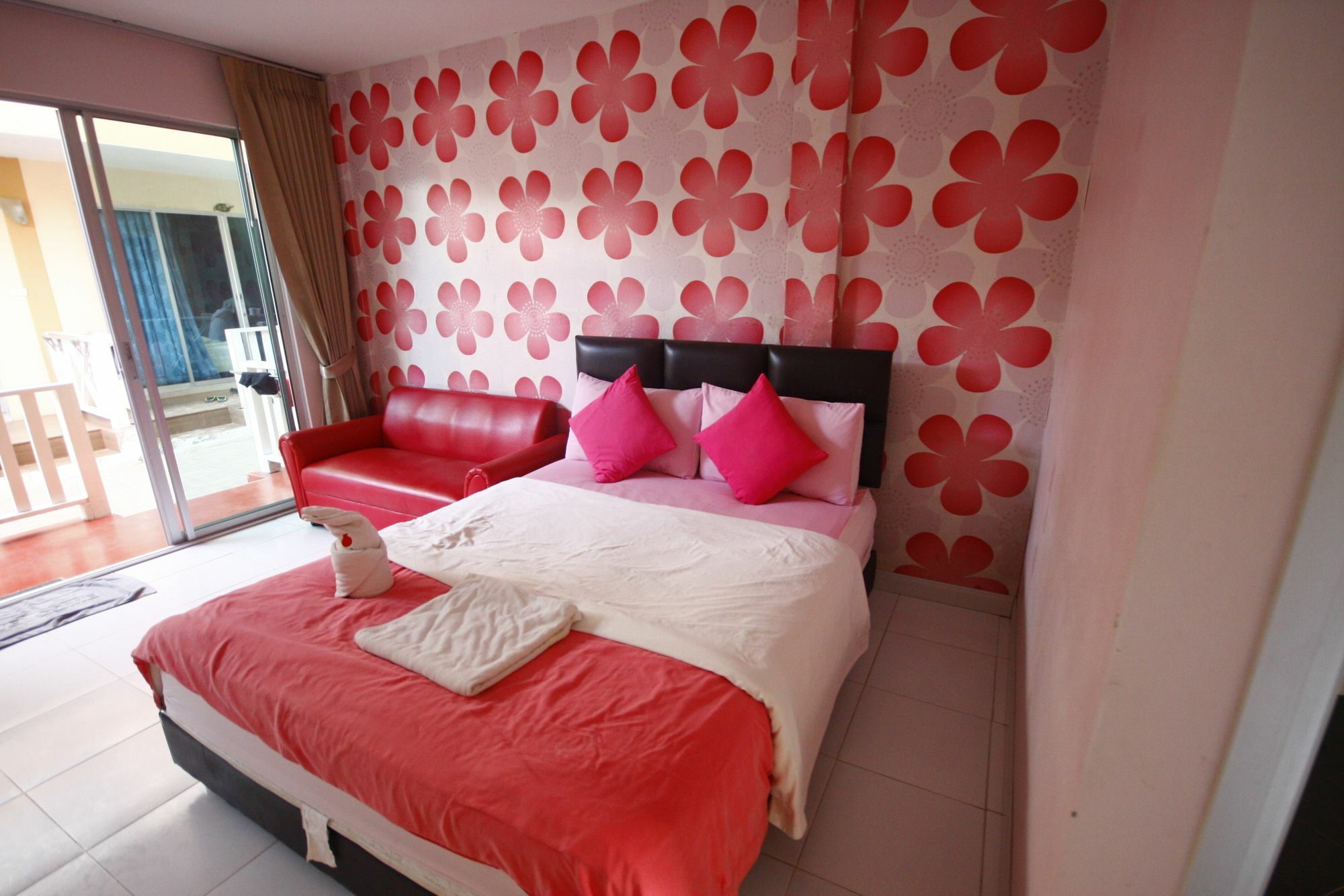 Tawaen Beach Resort Koh Larn Exterior foto