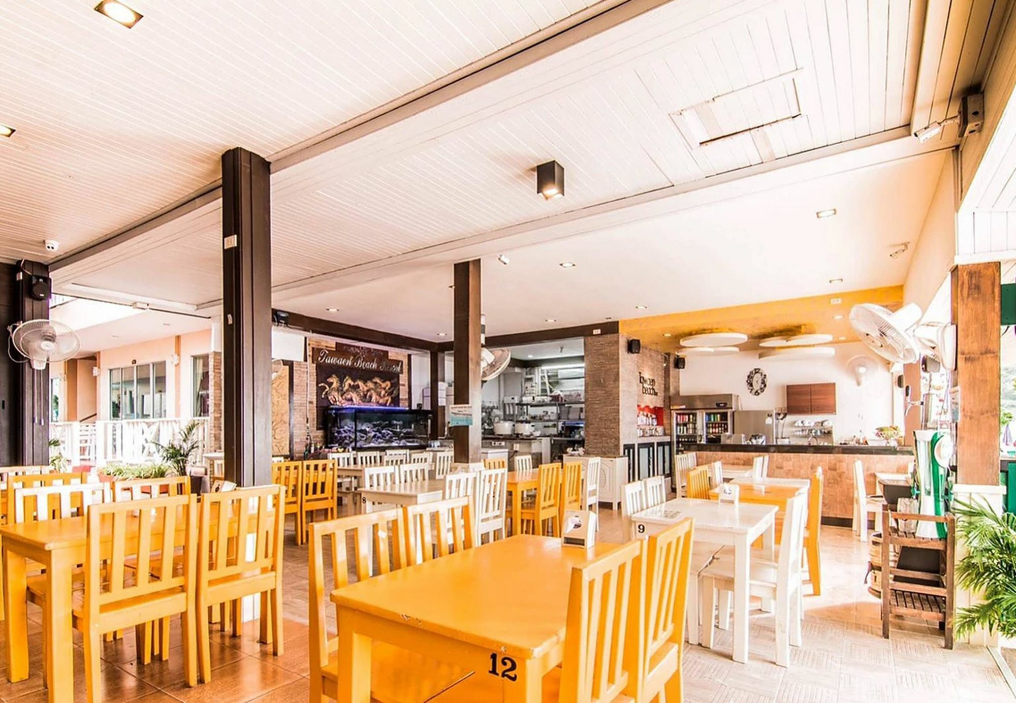 Tawaen Beach Resort Koh Larn Exterior foto