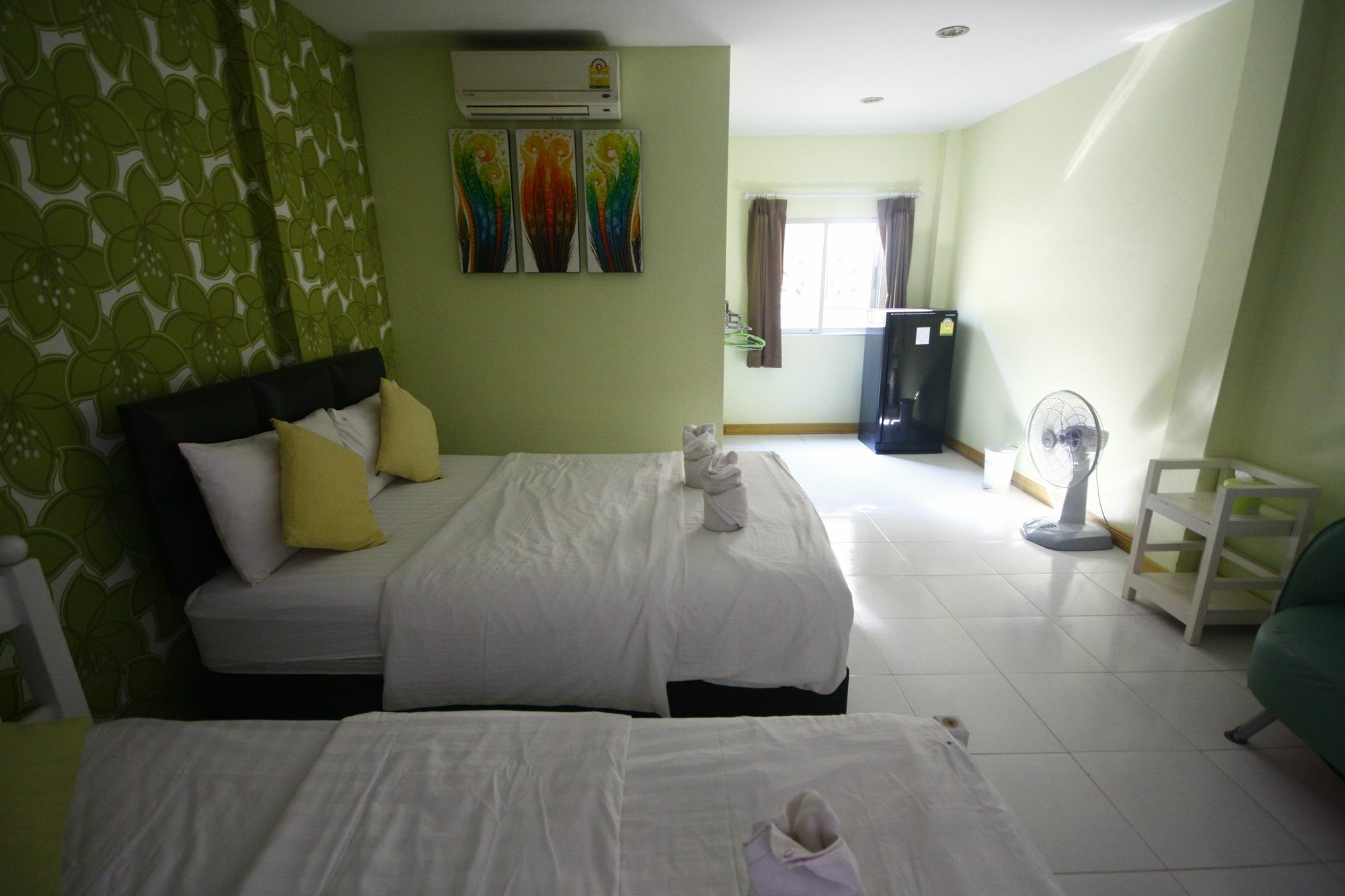 Tawaen Beach Resort Koh Larn Exterior foto