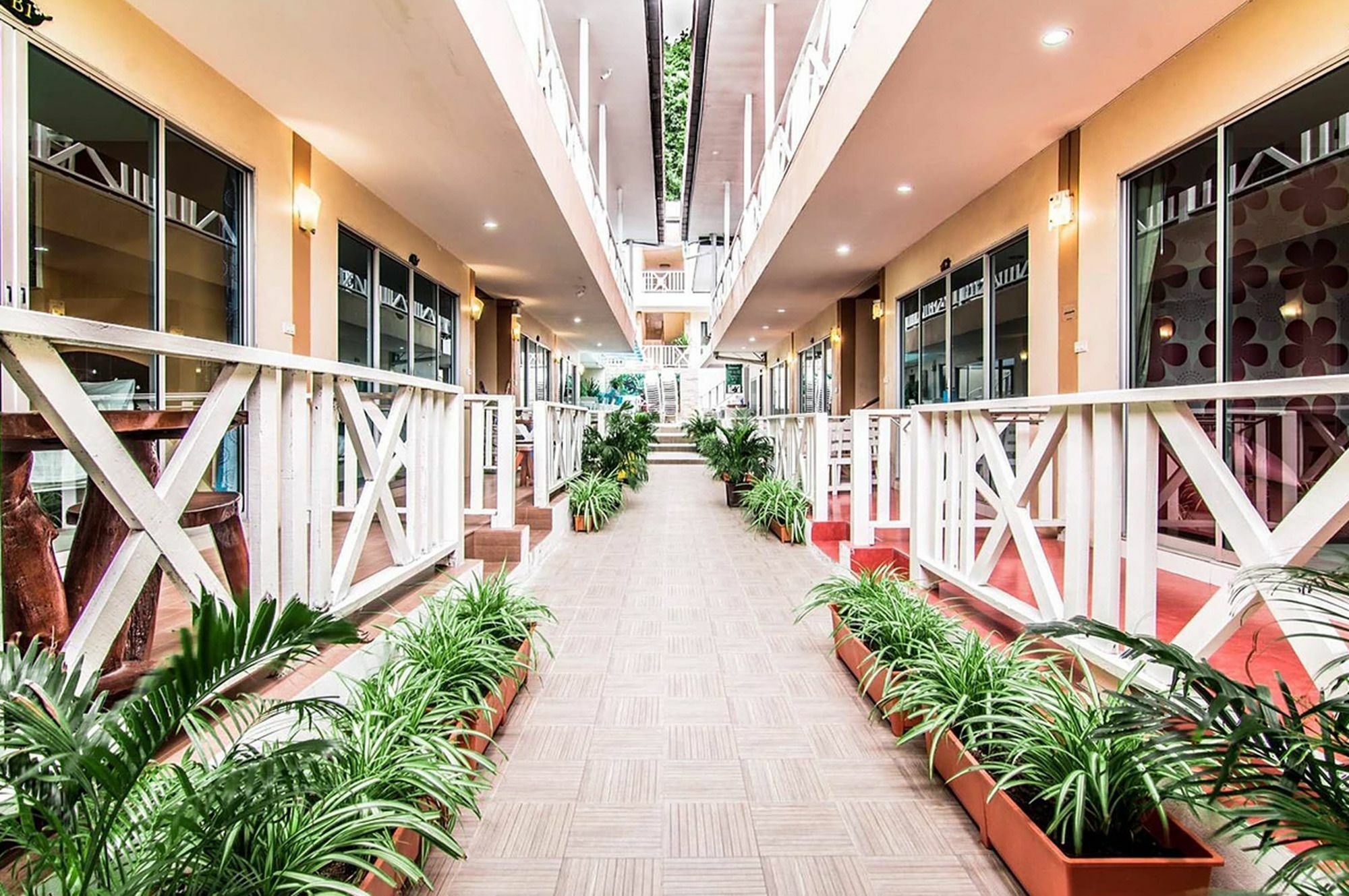 Tawaen Beach Resort Koh Larn Exterior foto